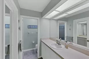 3305 Vivienda Blvd, Bradenton, FL 34207 - Photo 23