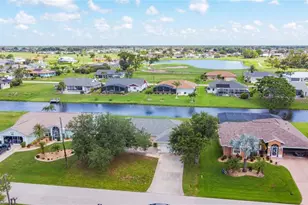 104 Mark Twain Ln, Rotonda West, FL 33947 - Photo 9