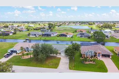 104 Mark Twain Lane, Rotonda West, FL 33947 - Photo 7