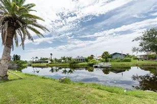 39 Caddy Rd, Rotonda West, FL 33947 - Photo 11