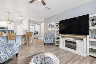 9151 Melody Cir, Port Charlotte, FL 33981 - Photo 7