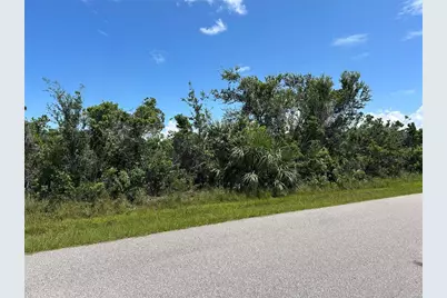 15649 Hennipen Circle, Port Charlotte, FL 33981 - Photo 5