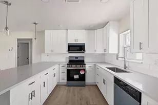 236 Boundary Blvd, Rotonda West, FL 33947 - Photo 27