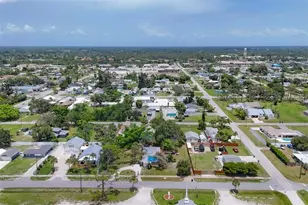 275 S Mango St, Englewood, FL 34223 - Photo 3