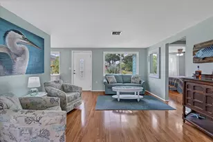 401 Leach St, Englewood, FL 34223 - Photo 5