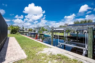 9150 Pine Cove Dr, Englewood, FL 34224 - Photo 59