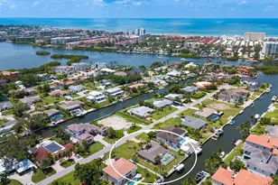 1613 Shelburne Ln, Sarasota, FL 34231 - Photo 3