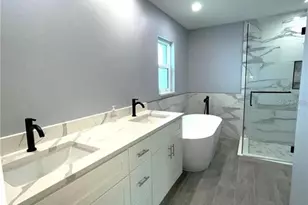 1019 Schooner Ln, Englewood, FL 34224 - Photo 7