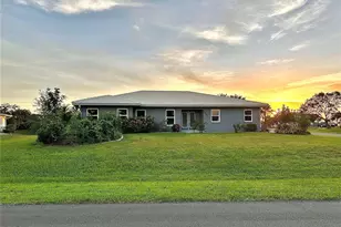 1019 Schooner Ln, Englewood, FL 34224 - Photo 1