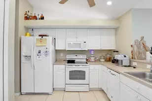 1335 SE 12th St, Cape Coral, FL 33990 - Photo 15