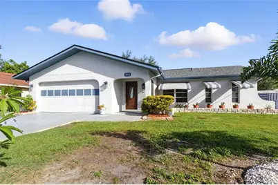 1042 Malay Terrace NW, Port Charlotte, FL 33948 - Photo 3
