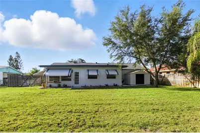 1042 Malay Terrace NW, Port Charlotte, FL 33948 - Photo 39