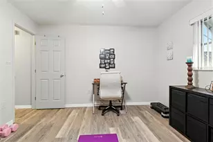 1042 Malay Terrace NW, Port Charlotte, FL 33948 - Photo 31