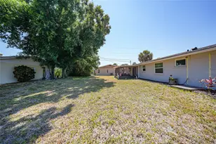 1730 Bluebird Ln, Englewood, FL 34224 - Photo 31