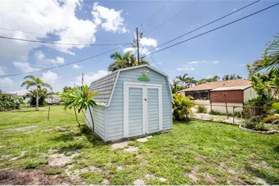 2490 10th Street, Englewood, FL 34224 - Photo 35