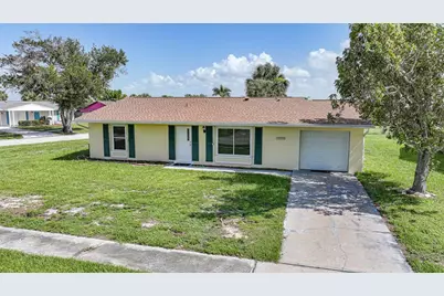 13476 Newport Avenue, Port Charlotte, FL 33981 - Photo 5