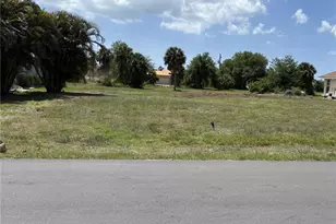263 White Marsh Ln, Rotonda West, FL 33947 - Photo 1