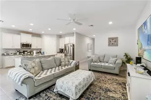 20765 Swallowtail Ct, Venice, FL 34293 - Photo 9