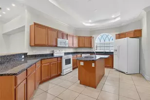 694 Rotonda Cir, Rotonda West, FL 33947 - Photo 11