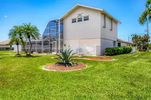 63 Clubhouse Rd, Rotonda West, FL 33947 - Photo 33