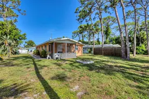 85 Orange St, Englewood, FL 34223 - Photo 9