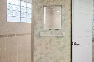 3927 Whispering Oaks Dr, North Port, FL 34287 - Photo 43
