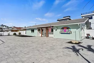 1185 Shoreview Dr, Englewood, FL 34223 - Photo 1