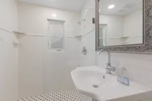 370 E Railroad Ave, Boca Grande, FL 33921 - Photo 33