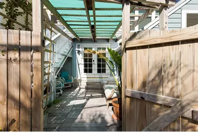 370 E Railroad Avenue #1, Boca Grande, FL 33921 - Photo 5