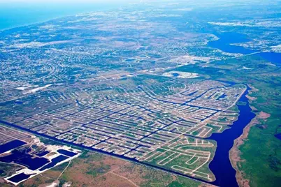 8175 Clyde Circle, Port Charlotte, FL 33981 - Photo 11