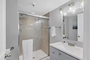 1401 S McCall Rd, Englewood, FL 34223 - Photo 25