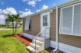 1200 Seahorse Ln, Englewood, FL 34224 - Photo 35