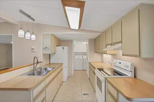 1200 Seahorse Ln, Englewood, FL 34224 - Photo 11