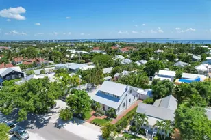 342 Palm Ave, Boca Grande, FL 33921 - Photo 3