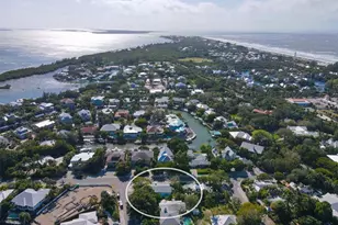 261 Lee Ave, Boca Grande, FL 33921 - Photo 3