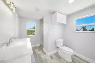 1450 New Point Comfort Rd, Englewood, FL 34223 - Photo 31