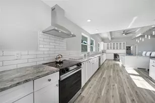 1450 New Point Comfort Rd, Englewood, FL 34223 - Photo 7