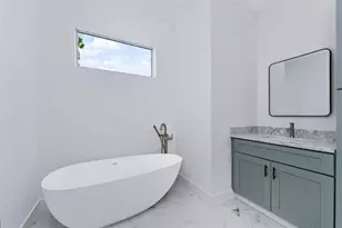 4211 Attaway Ln, Port Charlotte, FL 33981 - Photo 25