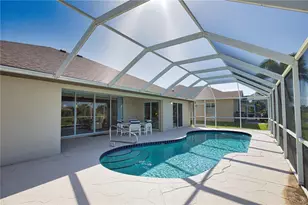 171 Medalist Rd, Rotonda West, FL 33947 - Photo 9