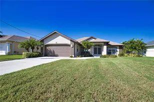 171 Medalist Rd, Rotonda West, FL 33947 - Photo 1