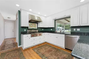 1120 Larchmont Dr, Englewood, FL 34223 - Photo 13