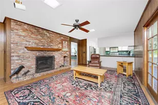 1120 Larchmont Dr, Englewood, FL 34223 - Photo 11