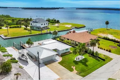 1915 Pennsylvania Avenue, Englewood, FL 34224 - Photo 3