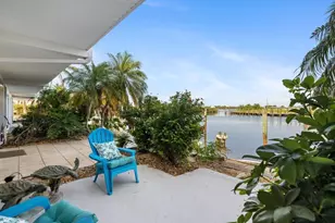 8276 Harborside Cir, Englewood, FL 34224 - Photo 11