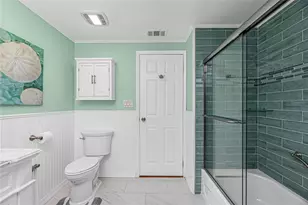 18 S De Las Palmas St, Englewood, FL 34223 - Photo 7