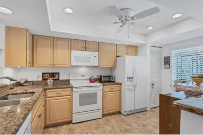 504 Pine Hollow Circle #504, Englewood, FL 34223 - Photo 13