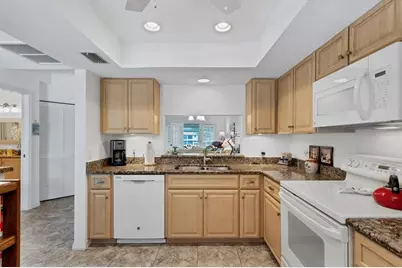 504 Pine Hollow Circle #504, Englewood, FL 34223 - Photo 15