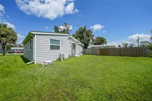 4310 Commercial St, Port Charlotte, FL 33953 - Photo 23