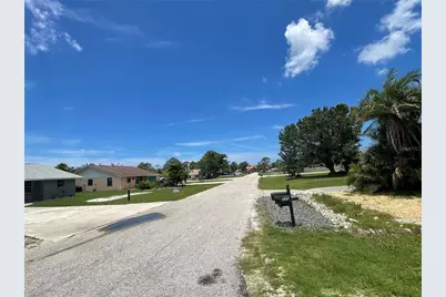 330 E Fray Street, Englewood, FL 34223 - Photo 11