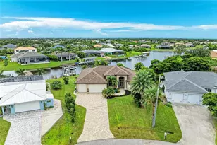 9446 Impala Cir, Port Charlotte, FL 33981 - Photo 3